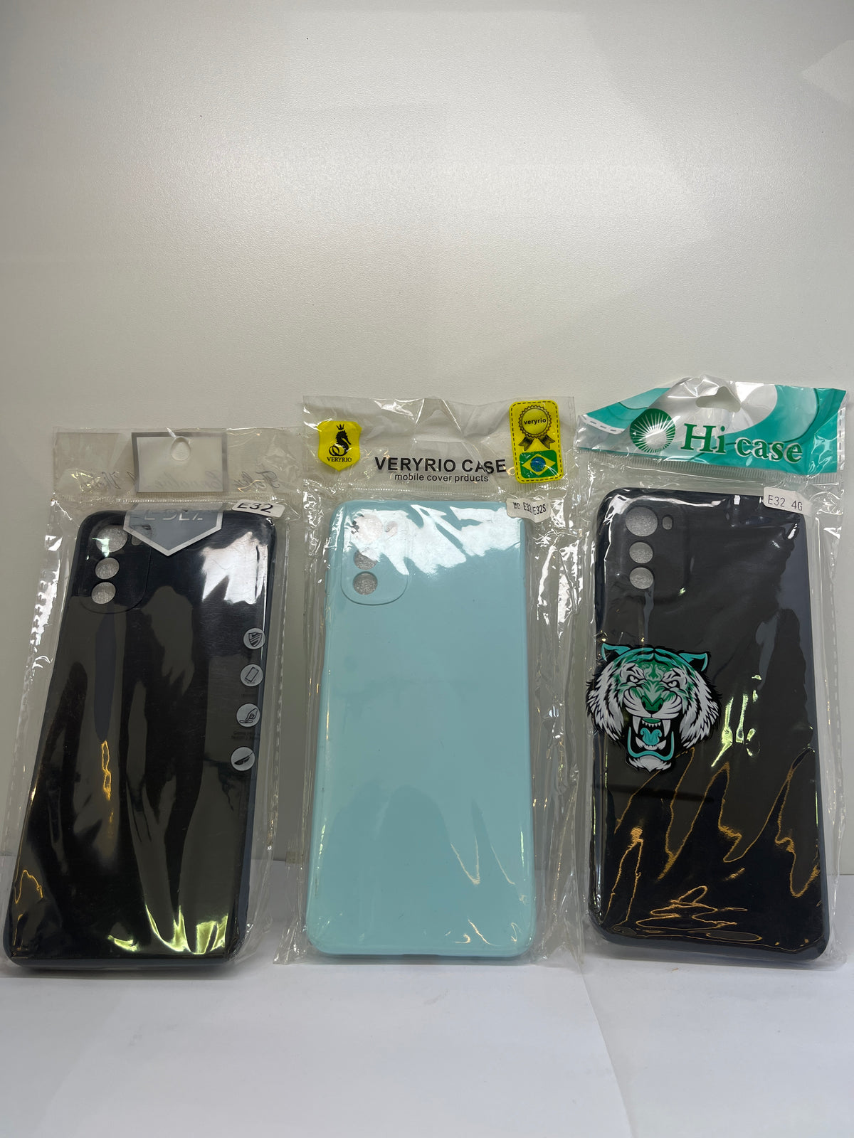 Capas E32