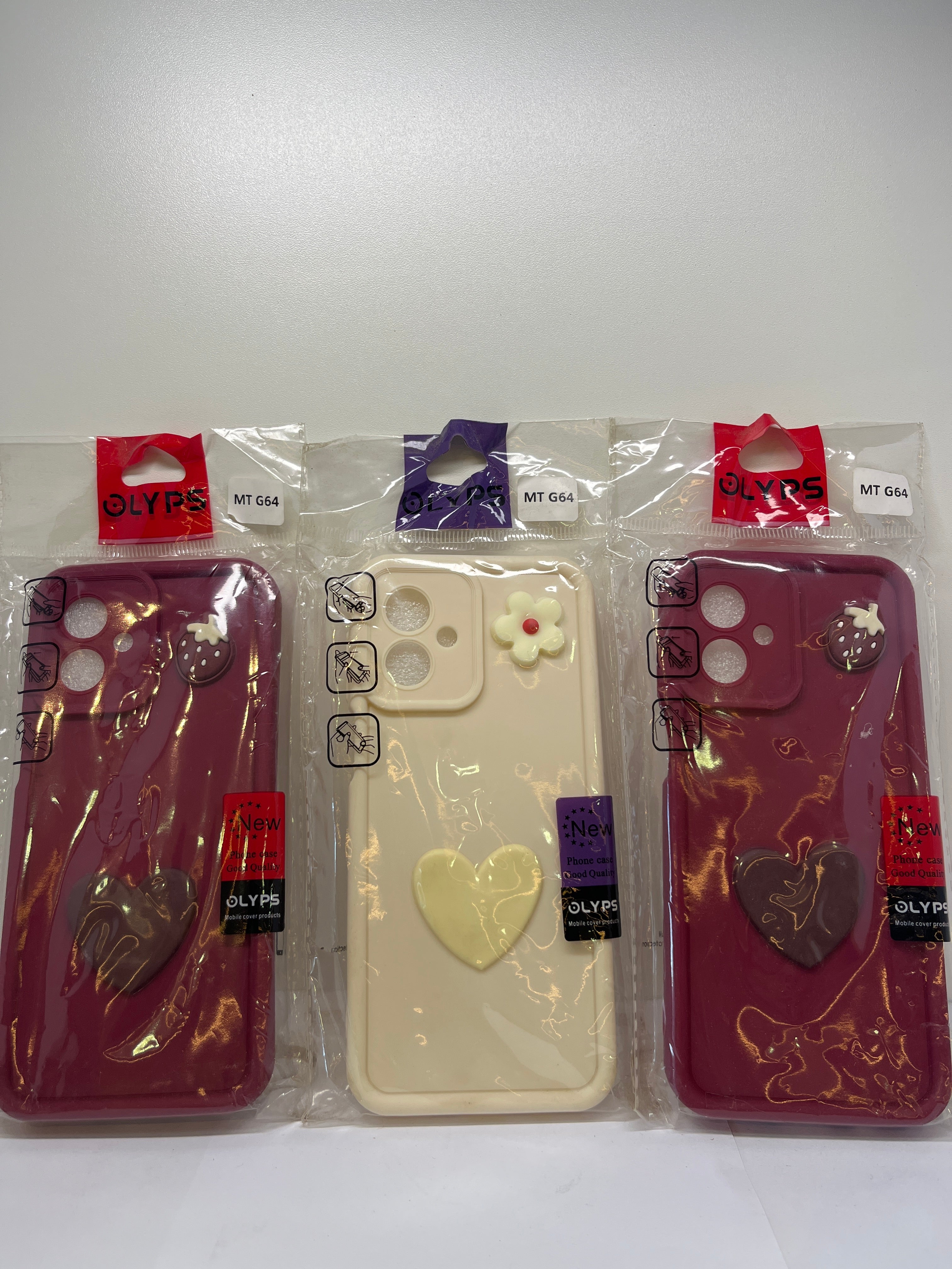 Capas moto G64
